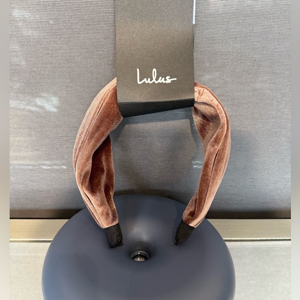 Lulu's Velvet Mauve Hair Headband